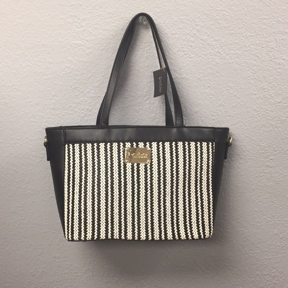 🚨SOLD 🚨 Bebe Black & White Purse / Tote